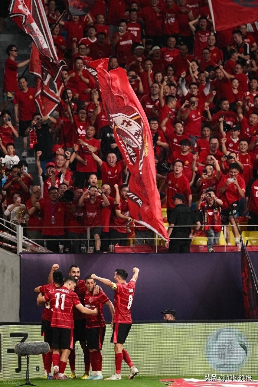 防线坚固，曼谷球队全力拼搏