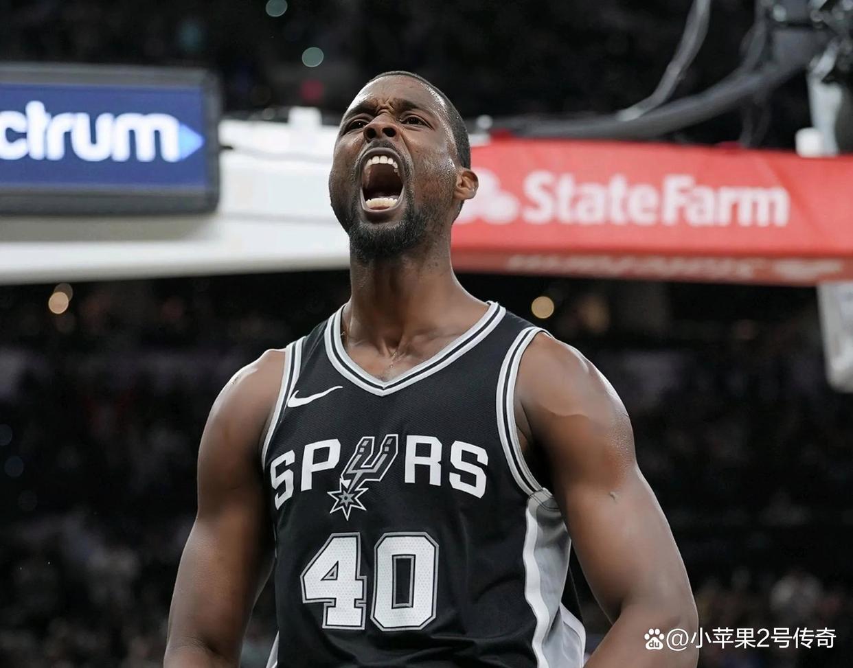 勇士逆转马刺，豪取连胜