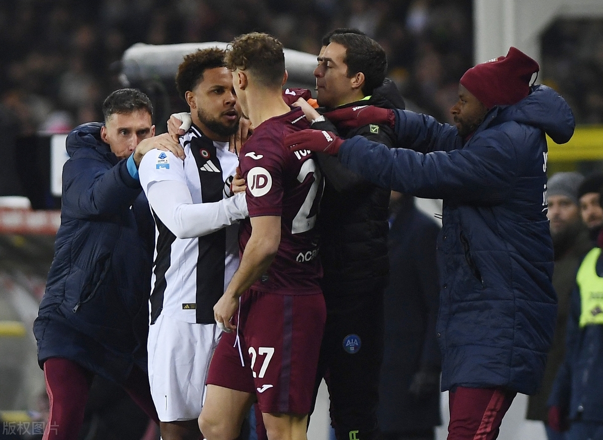 都灵主场大胜热那亚,摆脱保级威胁 都灵主场大胜热那亚,摆脱保级威胁