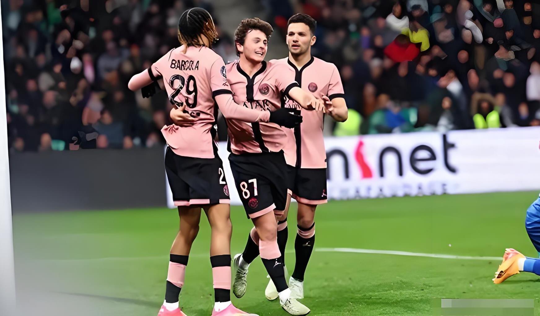 利物浦场地方阻交流迅速,欧冠前途动荡的简单介绍 利物浦场地方阻交流迅速,欧冠前途动荡的简单介绍